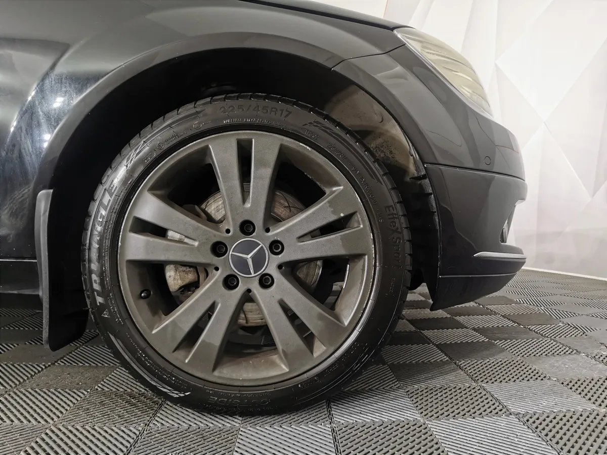 Mercedes-Benz C-Класс C 180 7G-Tronic Plus (156 л.с.) Черный в АВИЛОН. Слайд №9