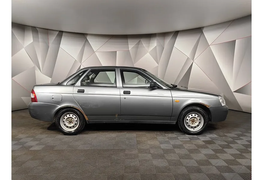 ВАЗ (Lada) Priora 1.6 MT (98 л.с.) в АВИЛОН. Слайд №6