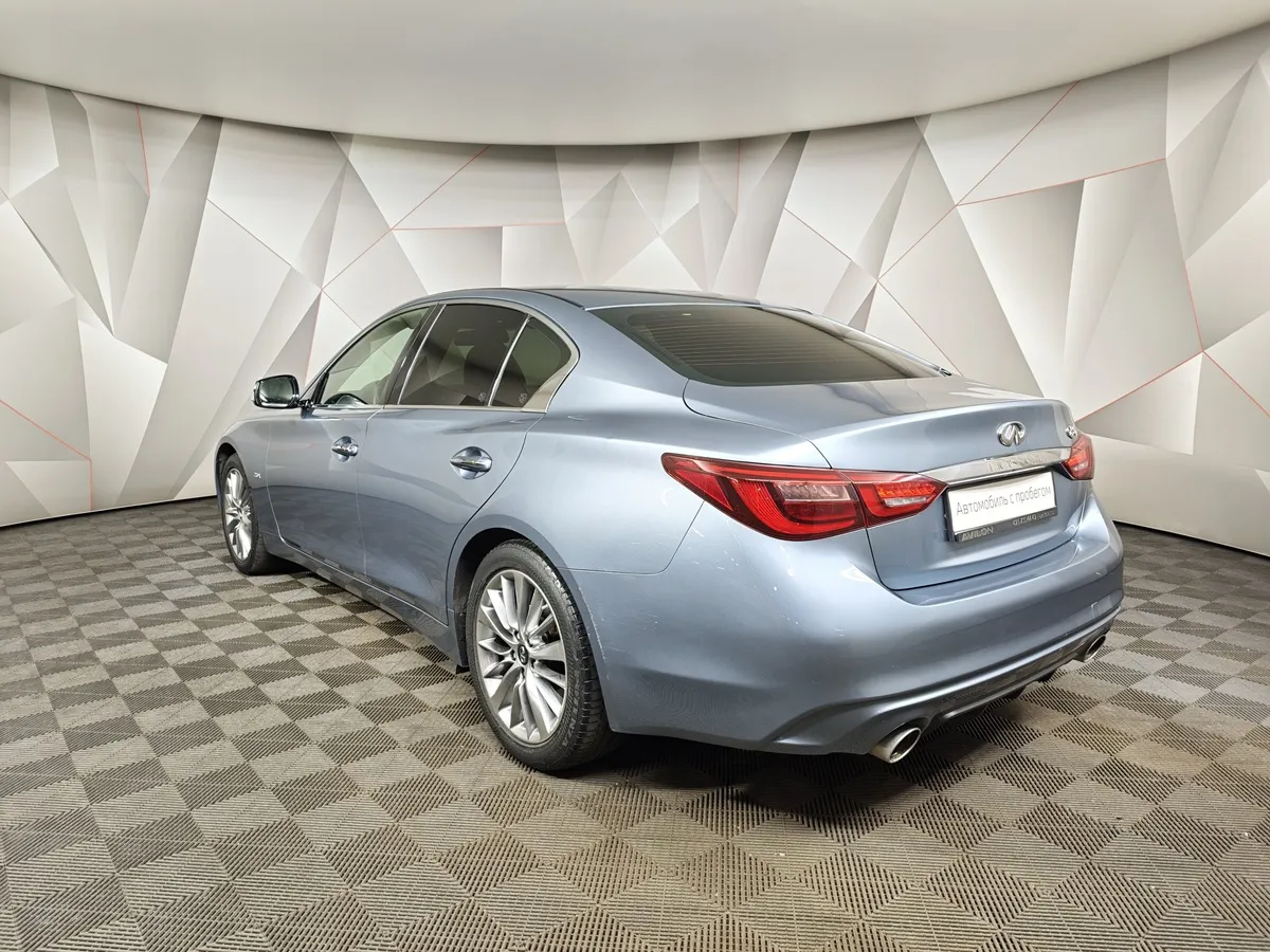 Infiniti Q50 2.0 T AT (211 л.с.) Серый в АВИЛОН. Слайд №4