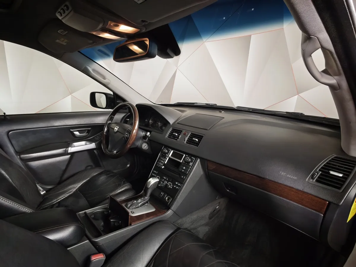 Volvo XC90 2.9 T6 Turbo Geartronic AWD (7 мест) (272 л.с.) Серебристый в АВИЛОН. Слайд №11