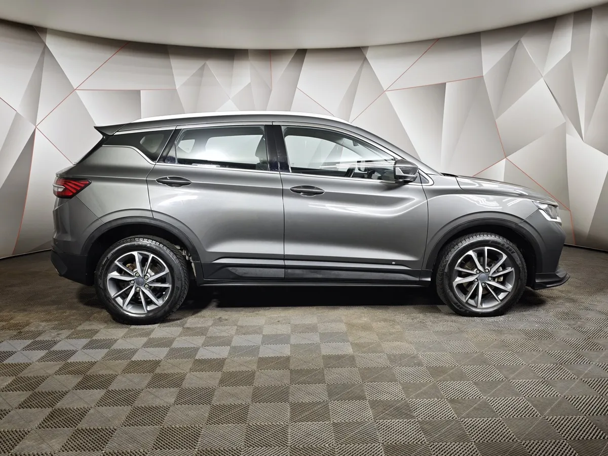 Geely Coolray 1.5T 7DCT 2WD (150 л.с.) Comfort Белый в АВИЛОН. Слайд №5