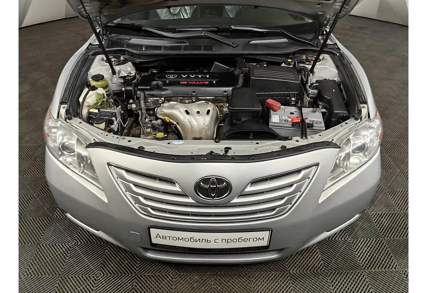 Toyota Camry 2.4 VVT-i AT (167 л.с.) Серебристый в АВИЛОН. Слайд №11