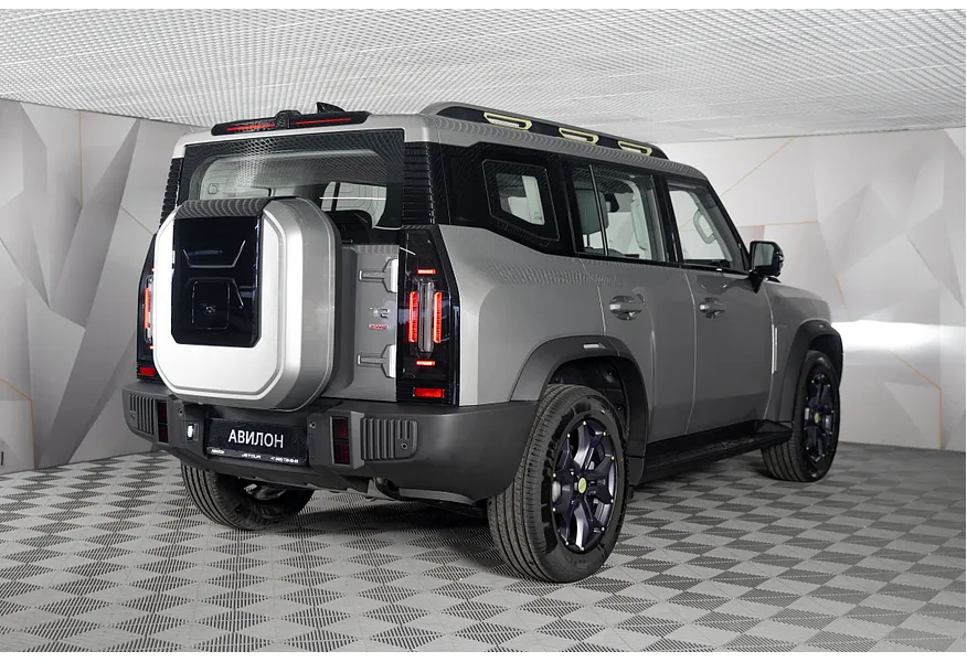 JETOUR T2 2.0T 8AT AWD (245 л.с.) Премиум Серебристый в АВИЛОН. Слайд №3