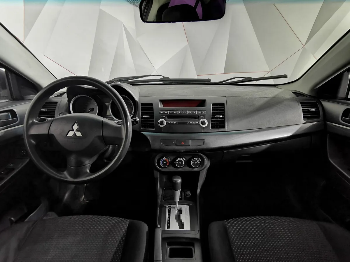 Mitsubishi Lancer 1.6 AT (117 л.с.) Зеленый в АВИЛОН. Слайд №14