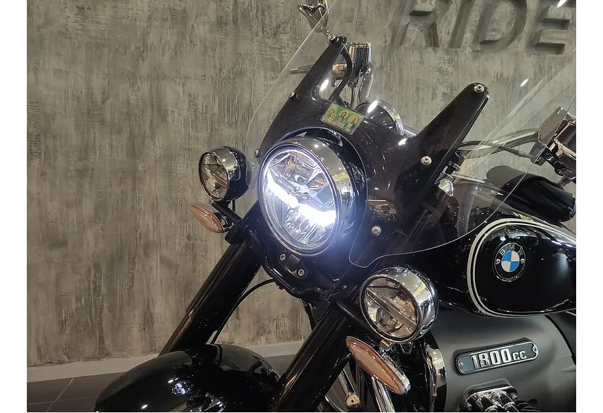 LIVE. Слайд №13