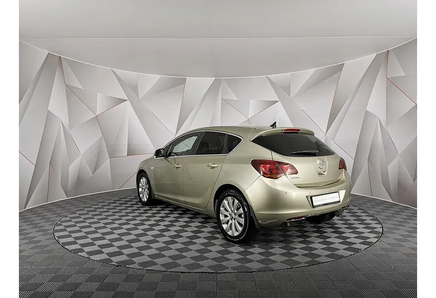 Opel Astra 1.6 AT (115 л.с.) Бежевый в АВИЛОН. Слайд №4