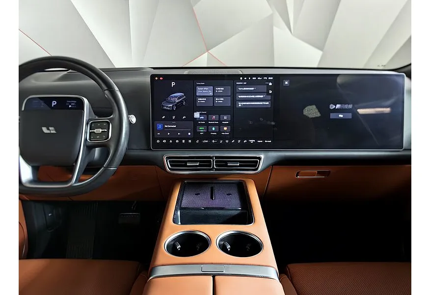 Li Auto L9 1.5 AT 4WD (449 л.с.) Max  Черный в АВИЛОН. Слайд №13