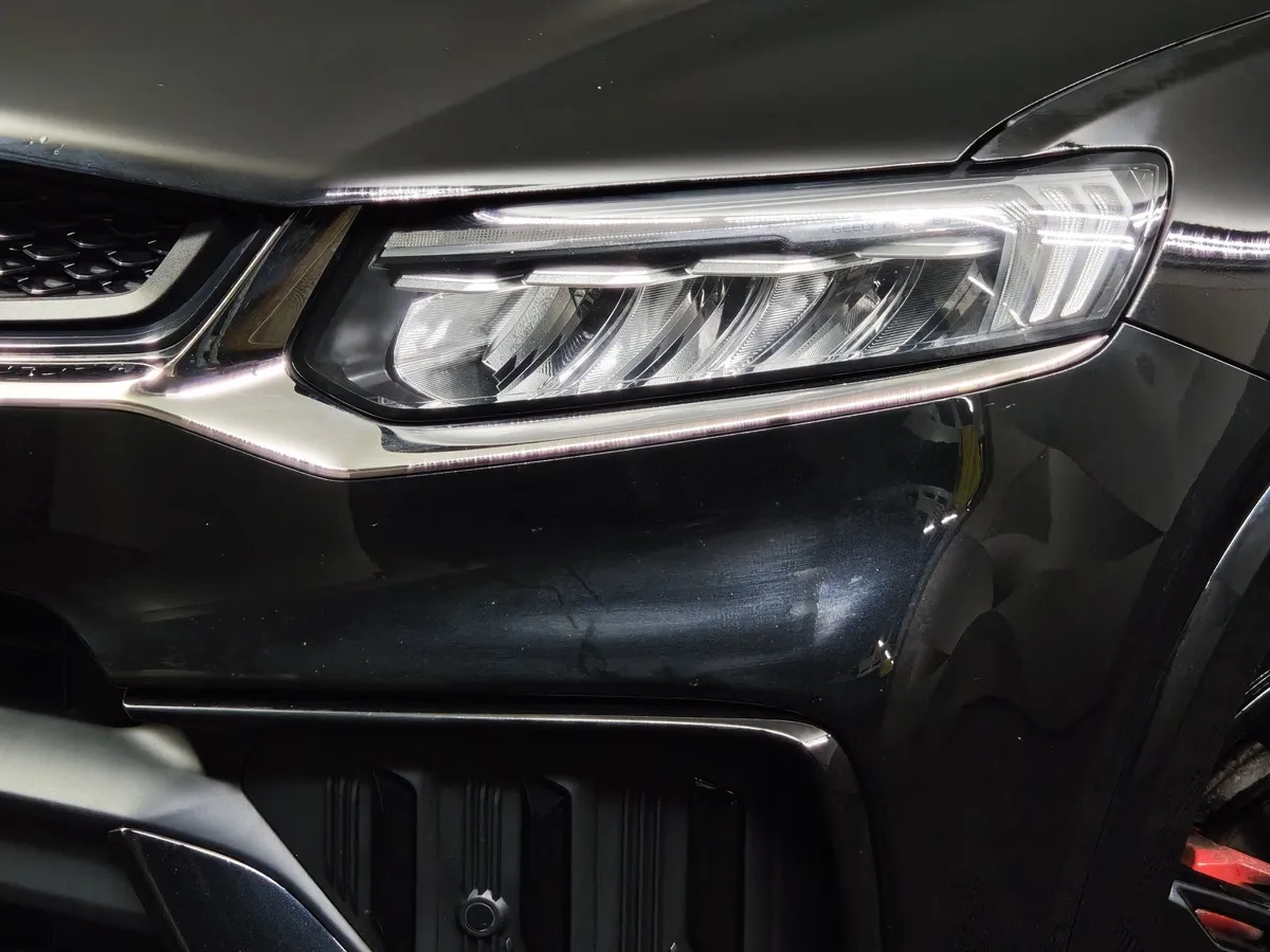 Geely Tugella 2.0 AT AWD (238 л.с.) Flagship Черный в АВИЛОН. Слайд №10