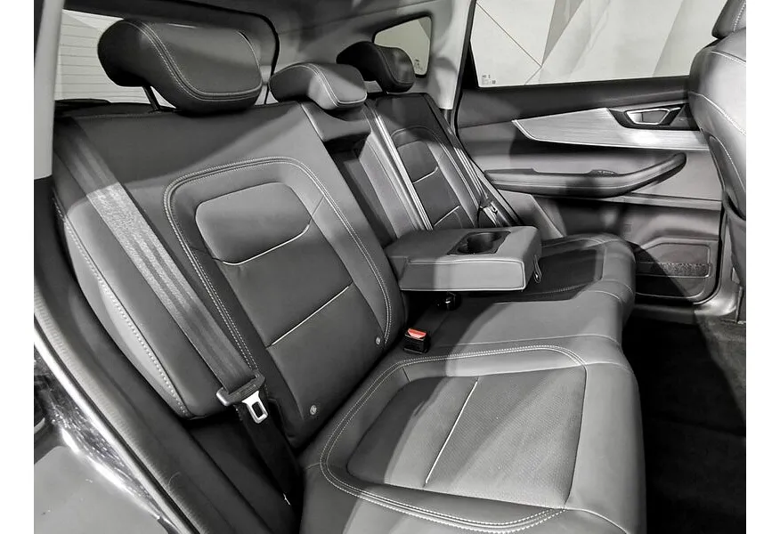 Chery Tiggo 7 Pro Max 1.6 7DCT 4WD (150 л.с.) Ultimate Черный в АВИЛОН. Слайд №16