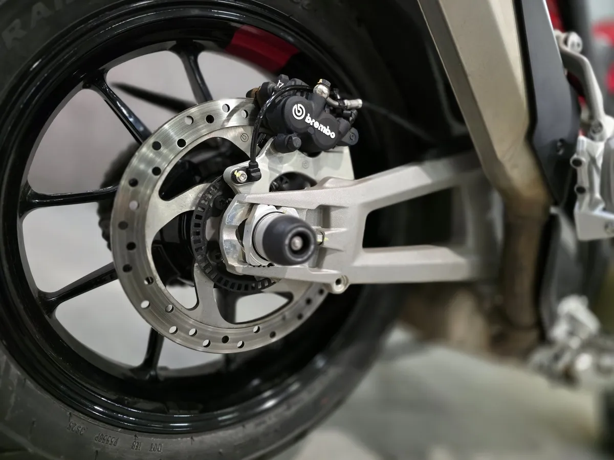 Ducati Multistrada V4 1158 см³ (170 л.с.) (170) 1158 в АВИЛОН. Слайд №12