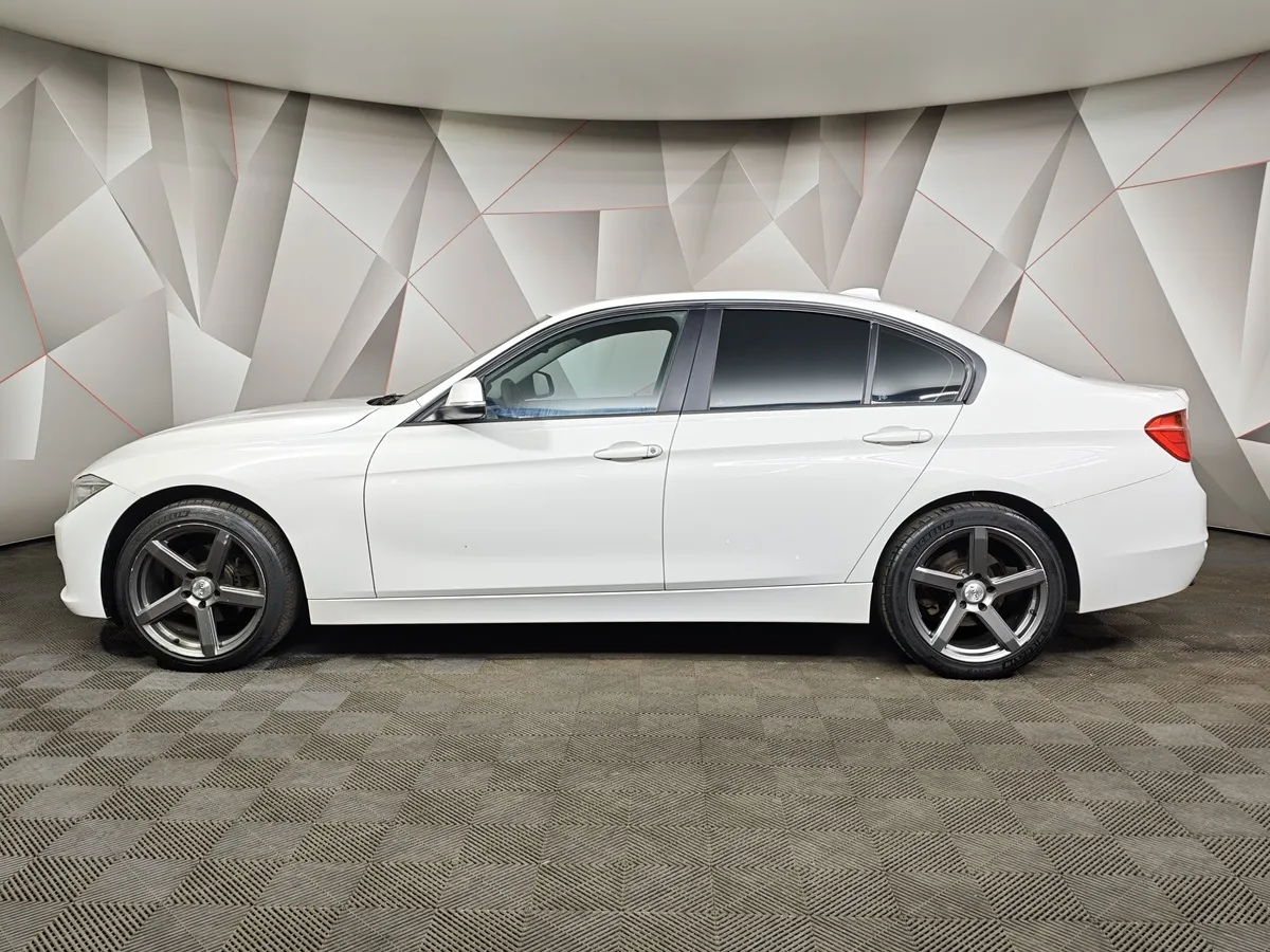 BMW 3 серия 320i AT (184 л.с.) Белый в АВИЛОН. Слайд №5