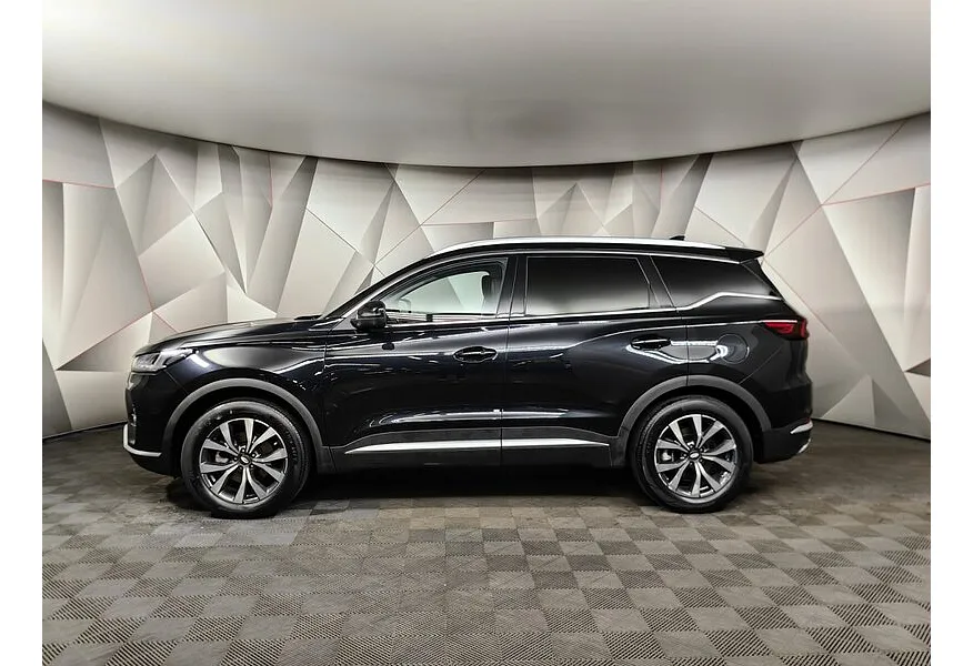 Chery Tiggo 7 Pro 1.5 CTV (147 л.с.) Prestige Черный в АВИЛОН. Слайд №3