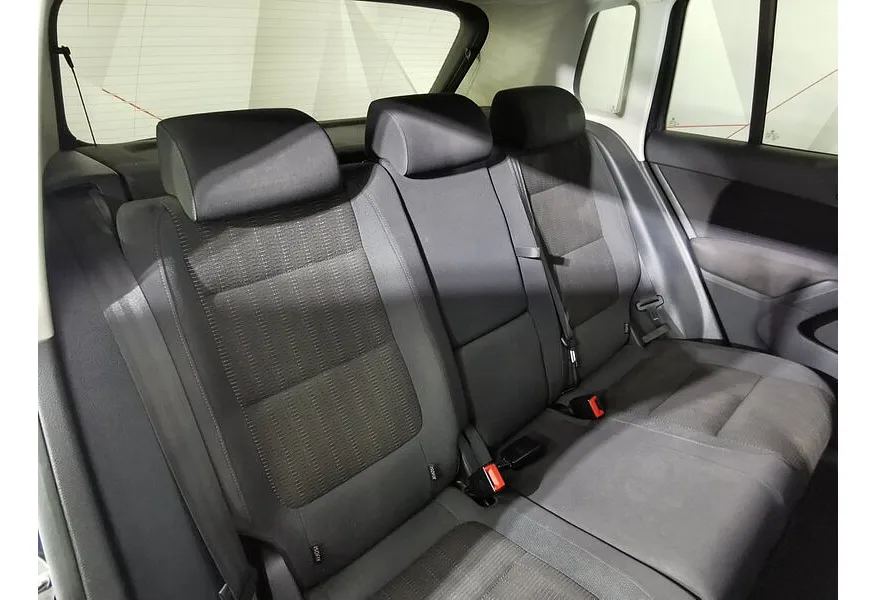 Volkswagen Tiguan 1.4 TSI BlueMotion MT (122 л.с.) Trend & Fun Синий в АВИЛОН. Слайд №17