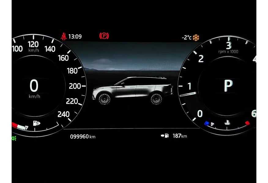 Land Rover Range Rover Velar 2.0 TD AT (180 л.с.) Белый в АВИЛОН. Слайд №18