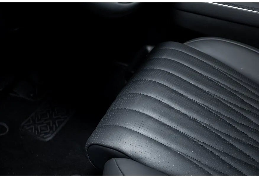 EXEED Exlantix ET 1.5 AT 4WD (469 л.с.) Серый в АВИЛОН. Слайд №19