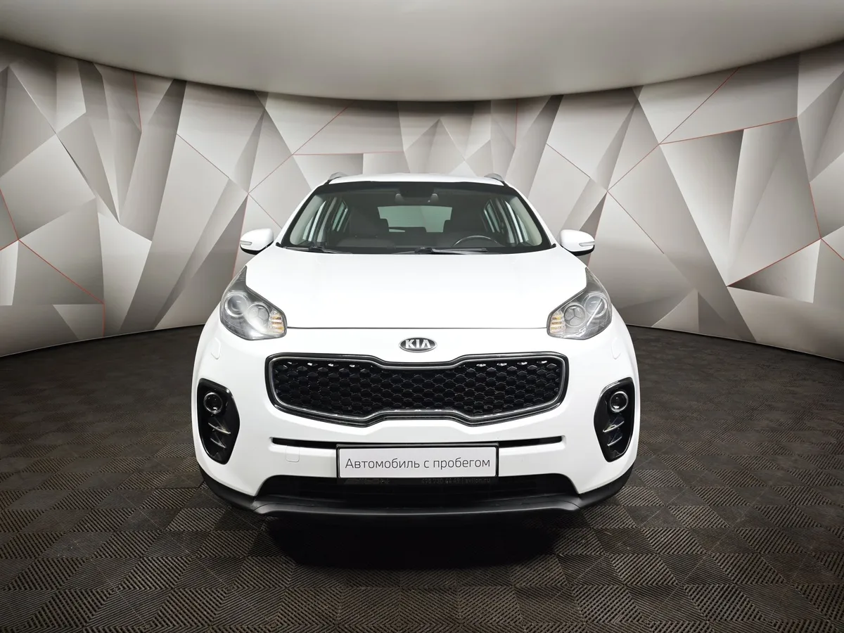 Kia Sportage 2.0 AT 4WD (150 л.с.) Luxe Белый в АВИЛОН. Слайд №7