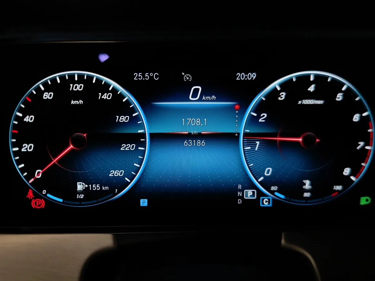 Mercedes-Benz E-Класс E 200 4MATIC G-TRONIC (184 л.с.) Sport Зеленый в АВИЛОН. Слайд №18