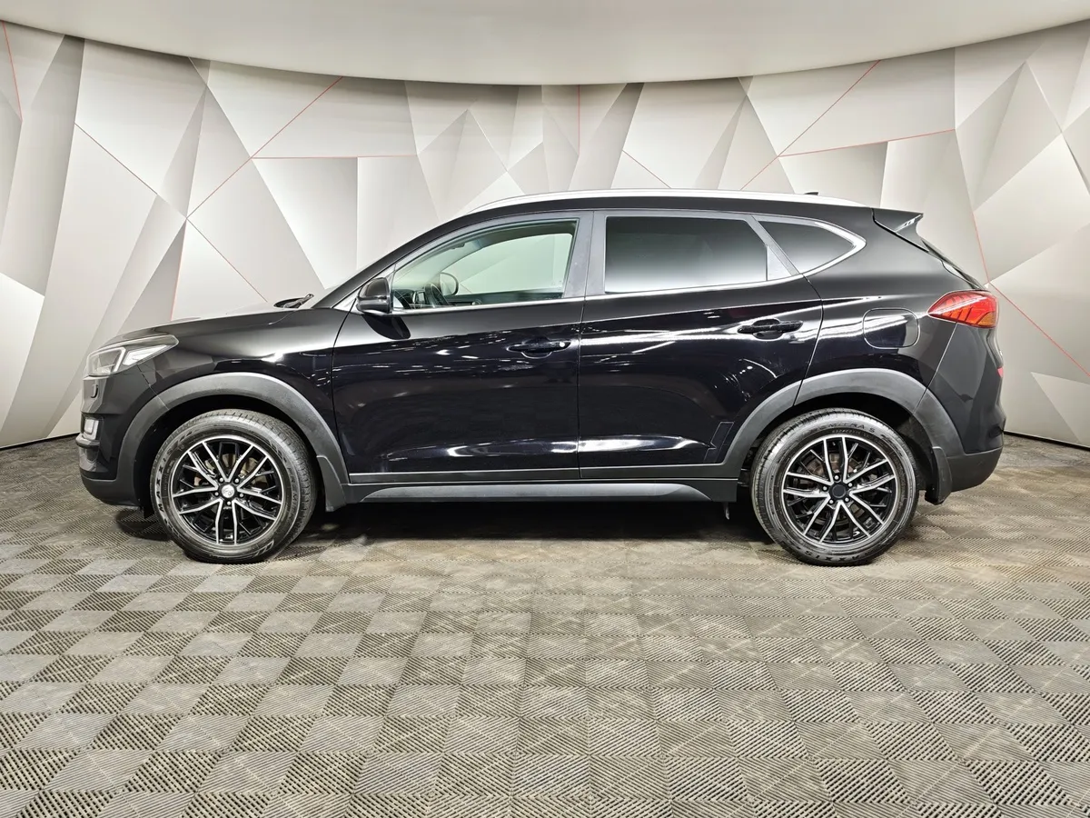 Hyundai Tucson 2.0 (150 л.с.) MPi-6AT-4WD Family Черный в АВИЛОН. Слайд №5