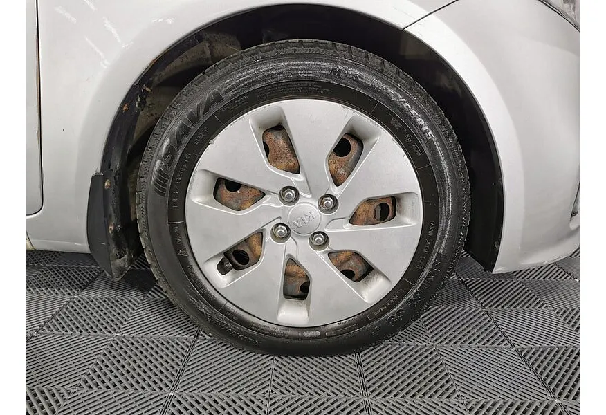 АВИЛОН - Kia Rio 1.6 AT (123 л.с.) Серебристый - slide 15