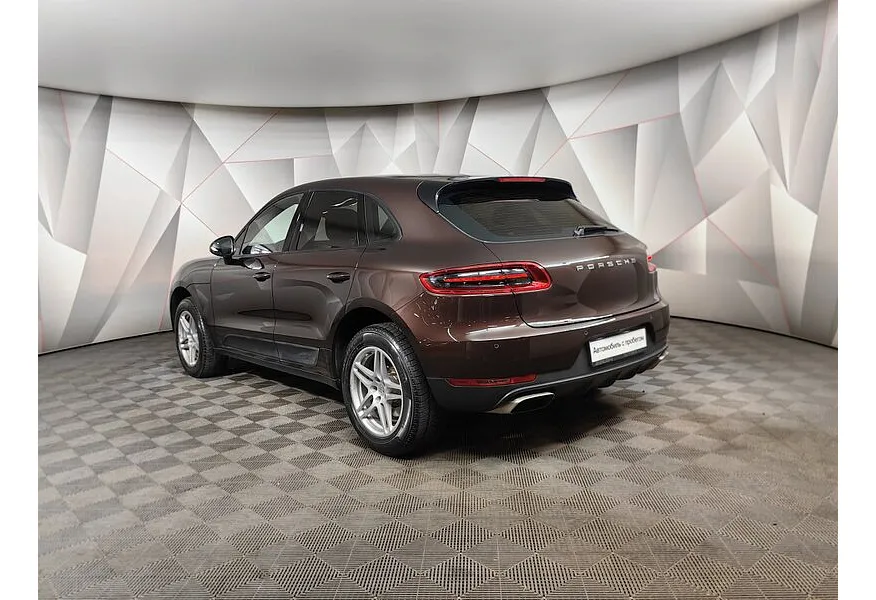 Porsche Macan 2.0 PDK AWD (252 л.с.) Коричневый в АВИЛОН. Слайд №4