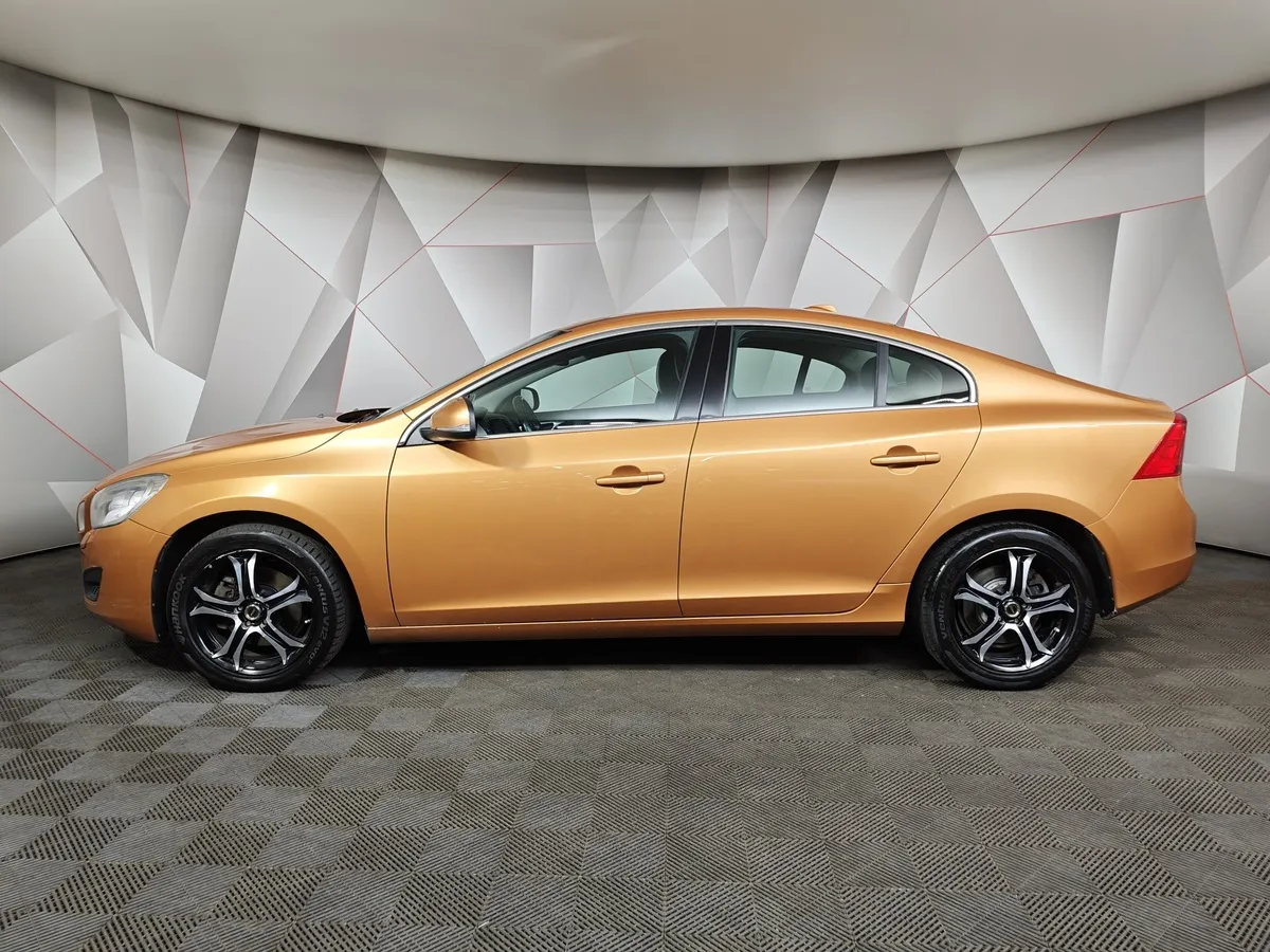 Volvo S60 2.0T Turbo Powershift (203 л.с.) Summum Золотой в АВИЛОН. Слайд №5