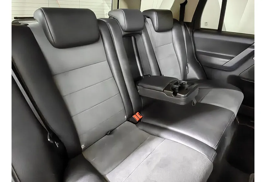 Land Rover Freelander 2.2 TD4 AT 4WD (150 л.с.) XS Серебристый в АВИЛОН. Слайд №16