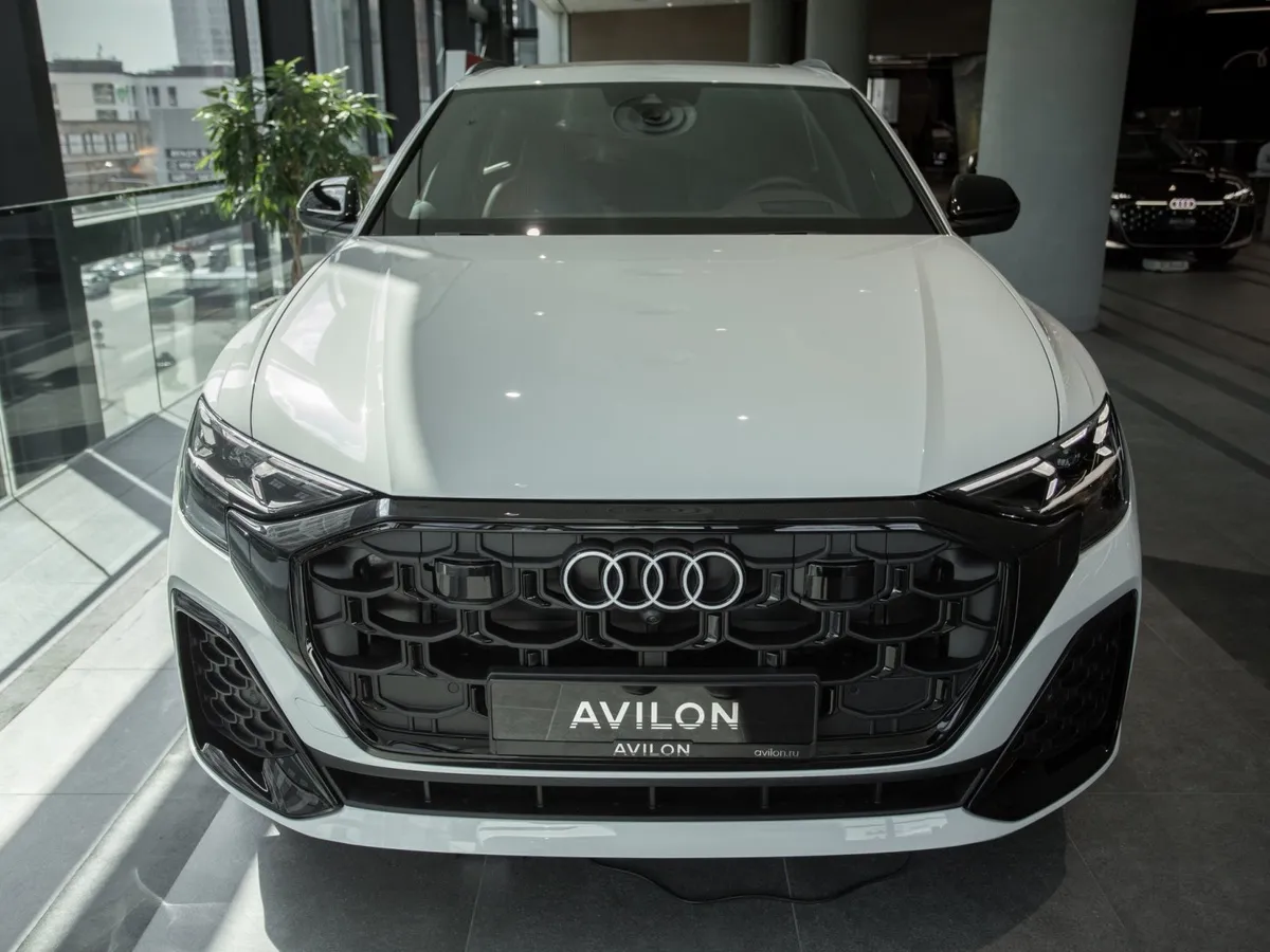 Audi Q8 3.0 TDI Tiptronic quattro (286 л.с.) Белый в АВИЛОН. Слайд №4