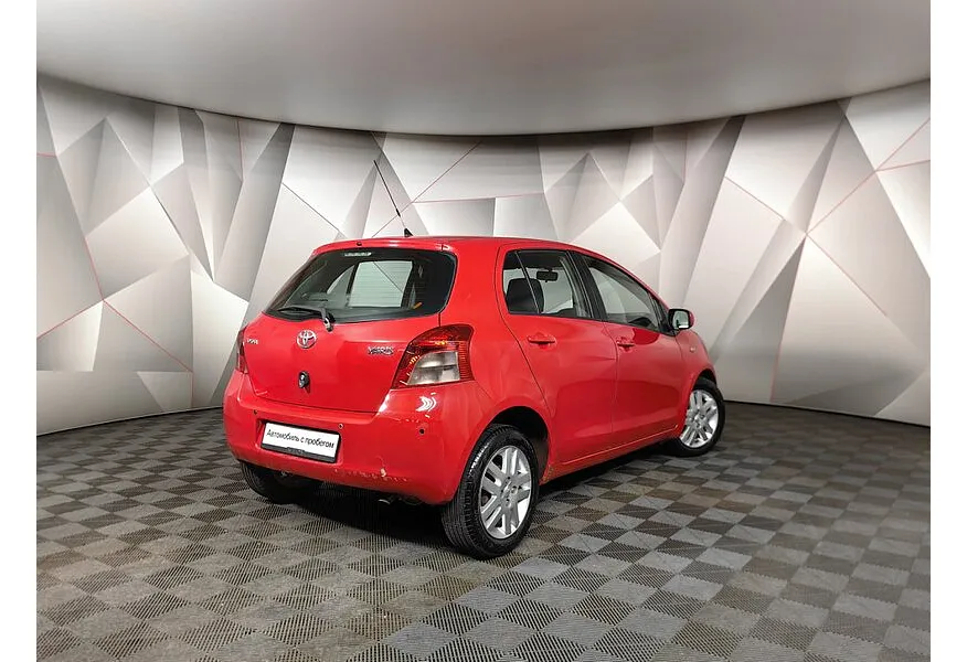 LIVE. Слайд №5