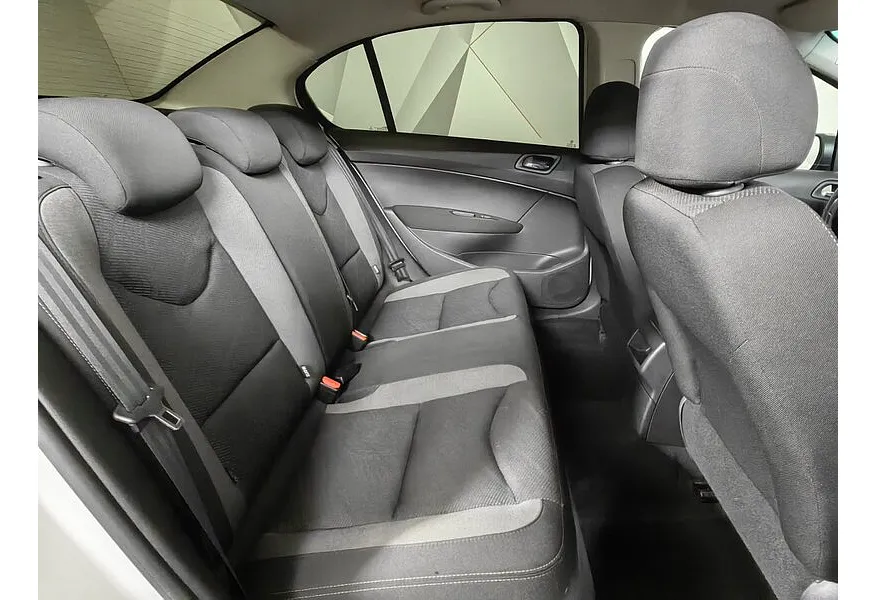 АВИЛОН - Peugeot 408 1.6 VTi AT (120 л.с.) Белый - slide 12