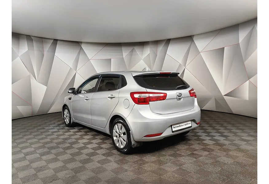 Kia Rio 1.6 MT (123 л.с.) Comfort Серебристый в АВИЛОН. Слайд №4