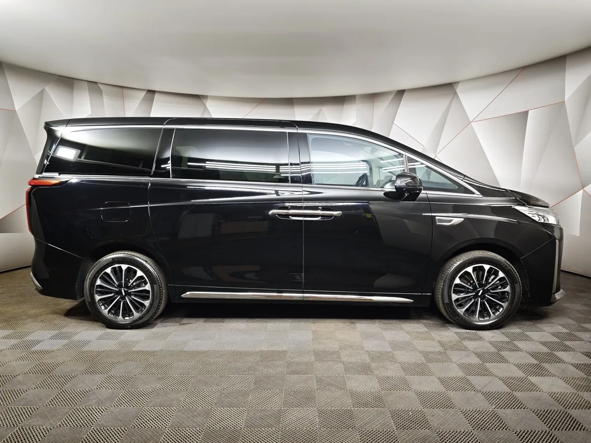 WEY 80 1.5T PHEV AT 4WD (487 л.с.) Premium Черный в АВИЛОН. Слайд №6