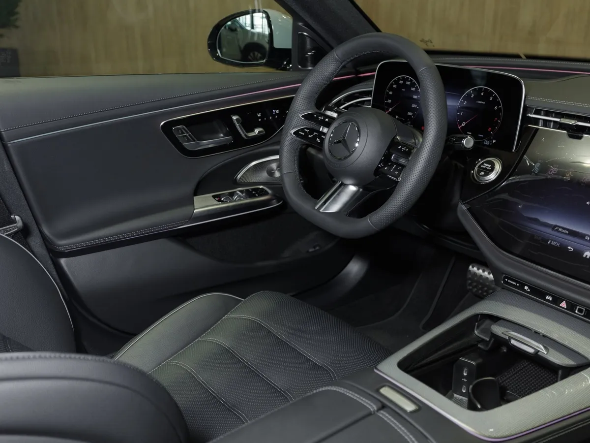 Mercedes-Benz E-Класс E 300 4MATIC (258 л.с.) Серый в АВИЛОН. Слайд №7