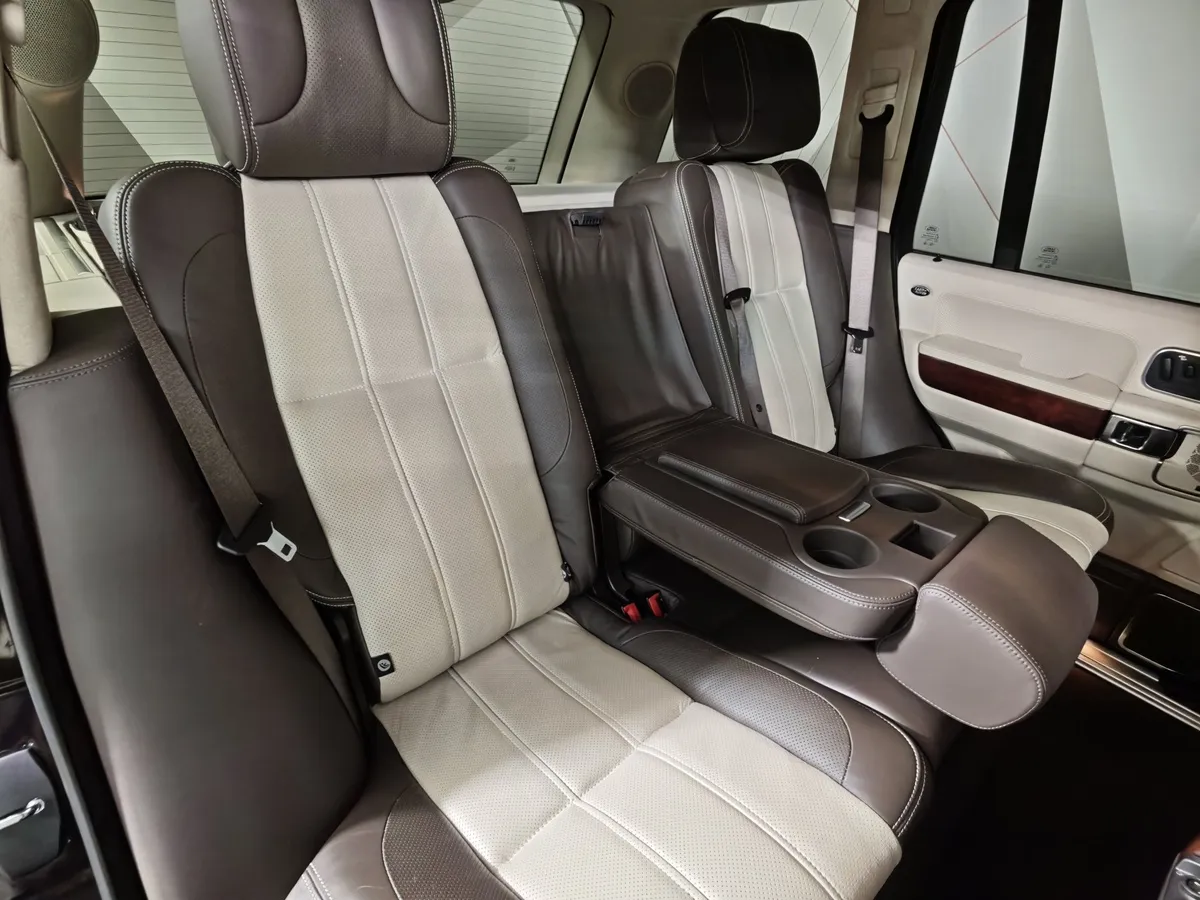 Land Rover Range Rover 4.4 SDV8 AT AWD (339 л.с.) Autobiography Коричневый в АВИЛОН. Слайд №17