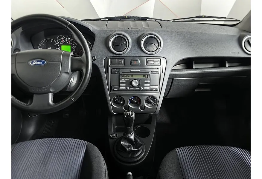 Ford Fusion 1.4 MT (80 л.с.) Core Серый в АВИЛОН. Слайд №10