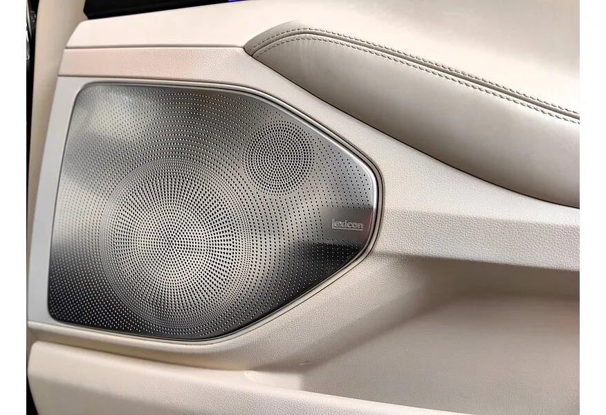 Genesis G90 3.3 T-GDI AT AWD (5 мест) (370 л.с.) Prestige Коричневый в АВИЛОН. Слайд №24