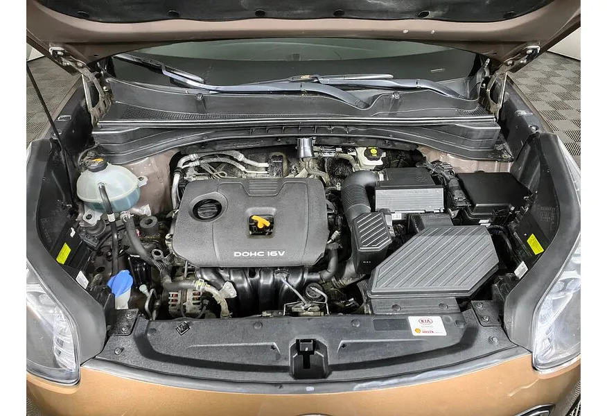 Kia Sportage 2.0 AT 4WD (150 л.с.) Prestige Коричневый в АВИЛОН. Слайд №11