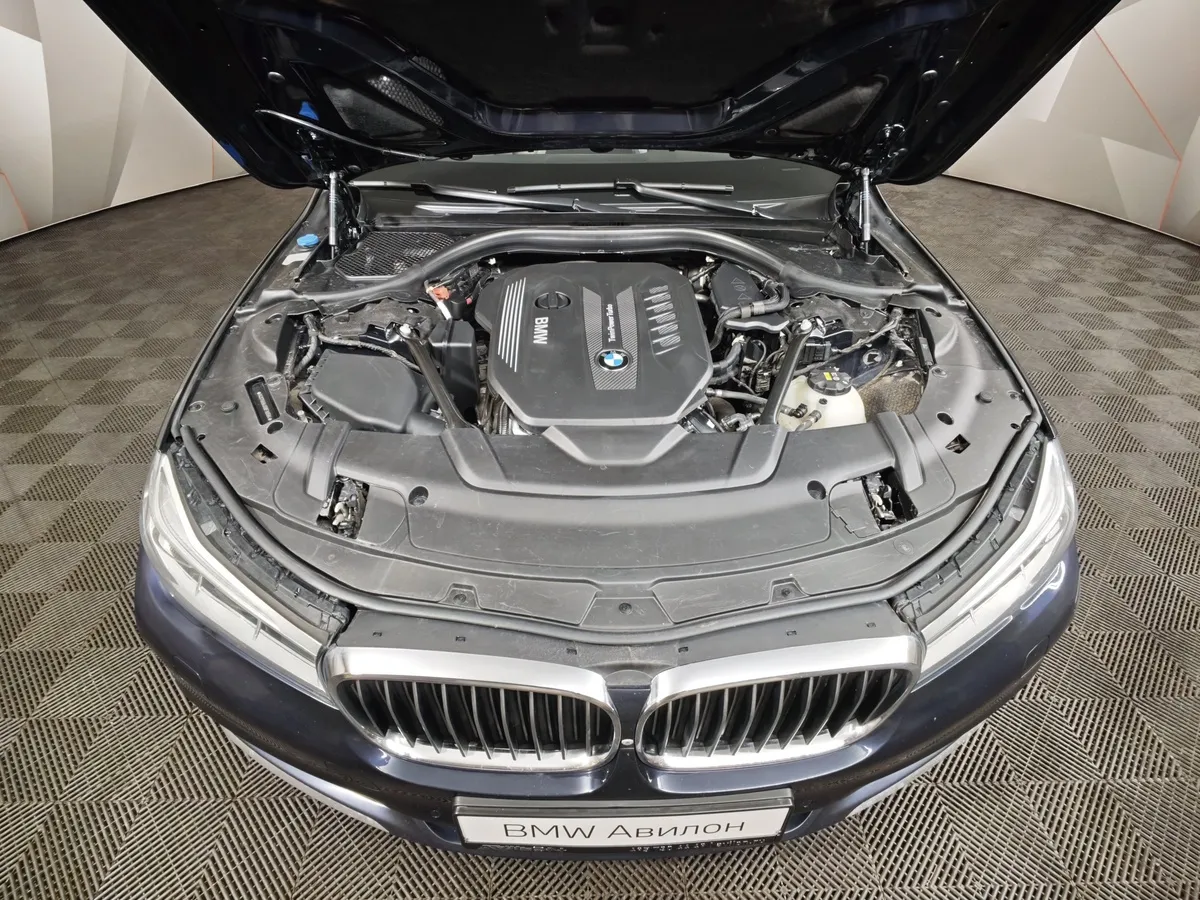 BMW 7 серия 730Ld xDrive AT (249 л.с.) Синий в АВИЛОН. Слайд №10