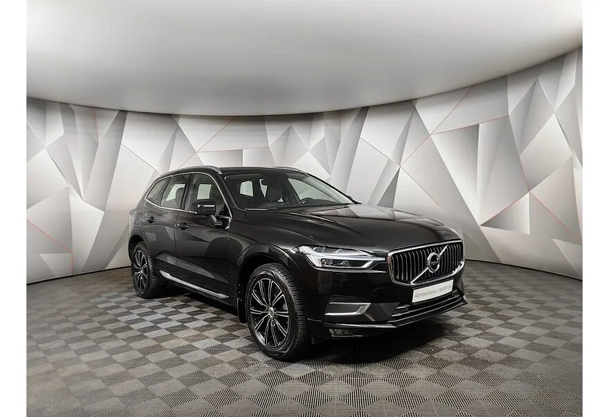 Volvo XC60 2.0 D4 AT AWD (190 л.с.) Inscription Черный в АВИЛОН. Слайд №3