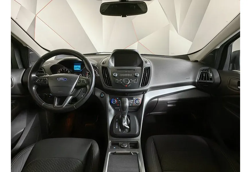 Ford Kuga 2.5 AT (150 л.с.) Черный в АВИЛОН. Слайд №14