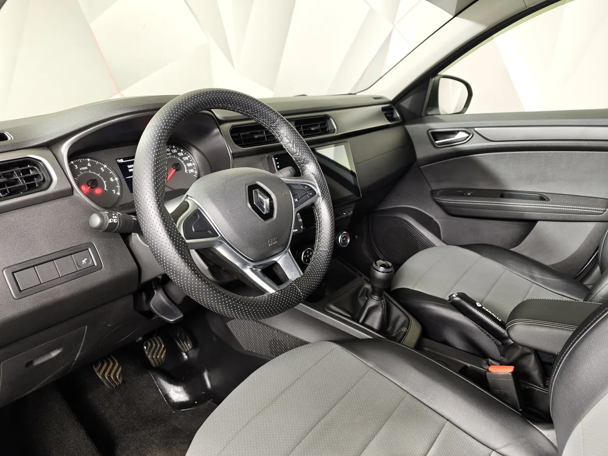 Renault Arkana 1.6 MT 2WD (114 л.с.) Серый в АВИЛОН. Слайд №19