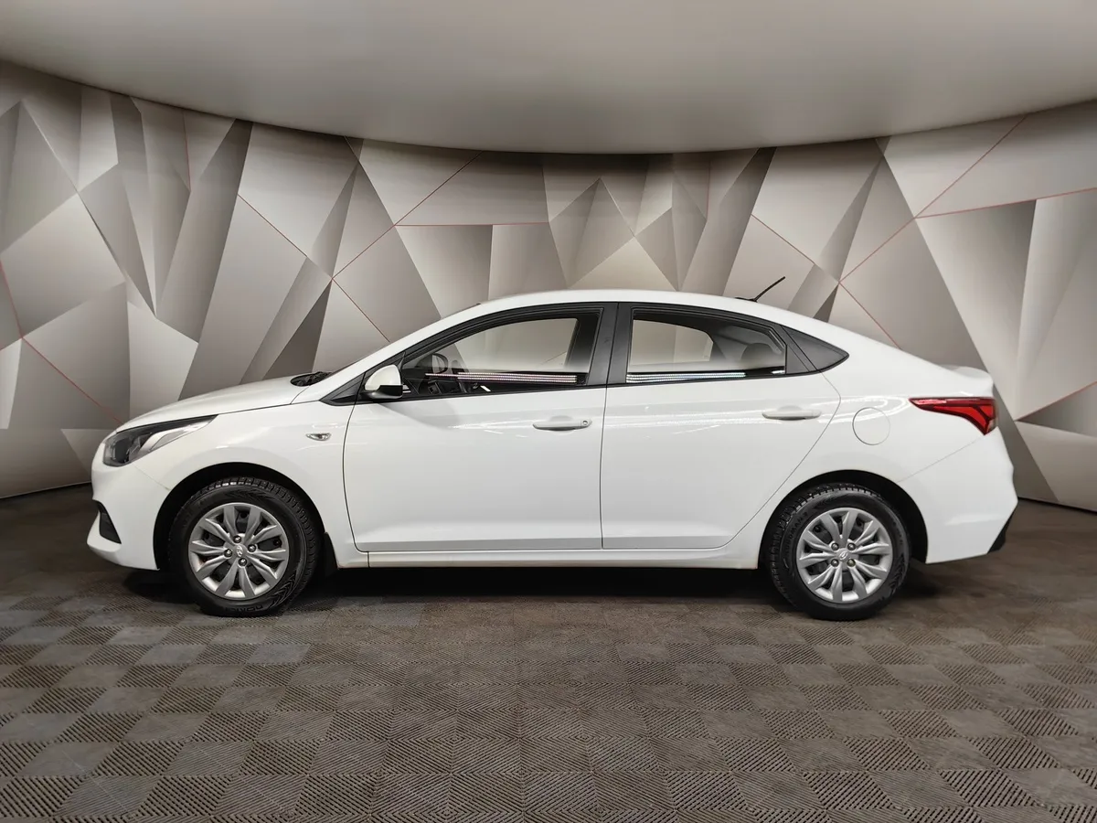 Hyundai Solaris 1.4 MT (107 л.с.) Active Белый в АВИЛОН. Слайд №5