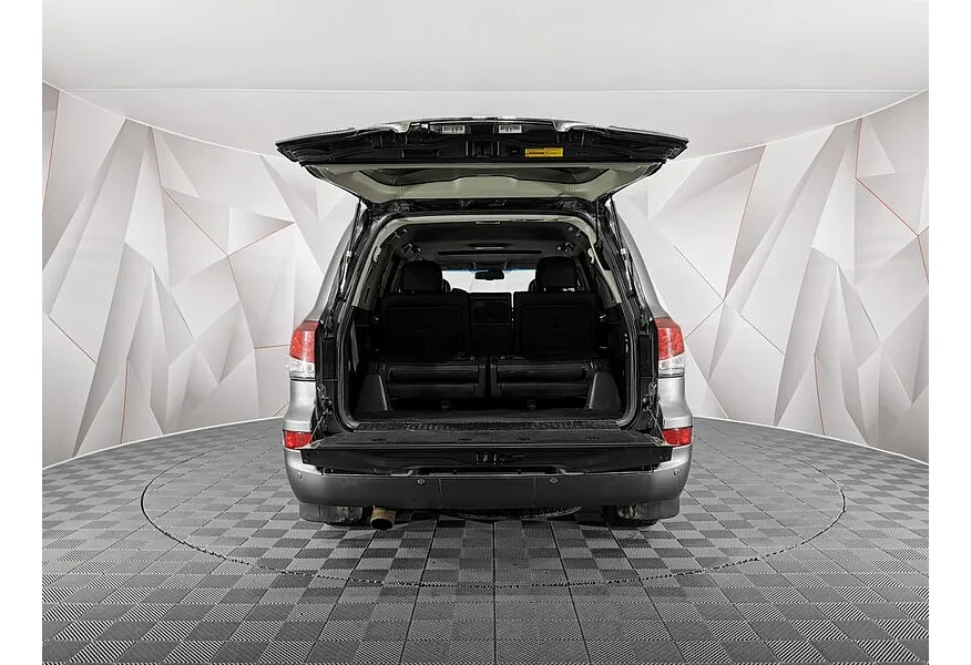 Lexus LX 570 AT (367 л.с.) Серый в АВИЛОН. Слайд №12