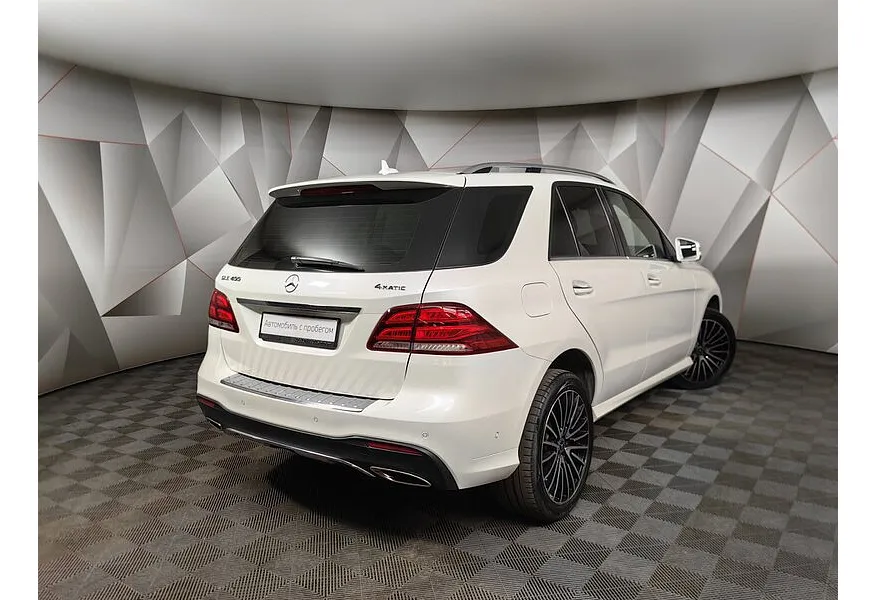 Mercedes-Benz GLE 400 4MATIC 9G-TRONIC (333 л.с.) Особая серия Белый в АВИЛОН. Слайд №2