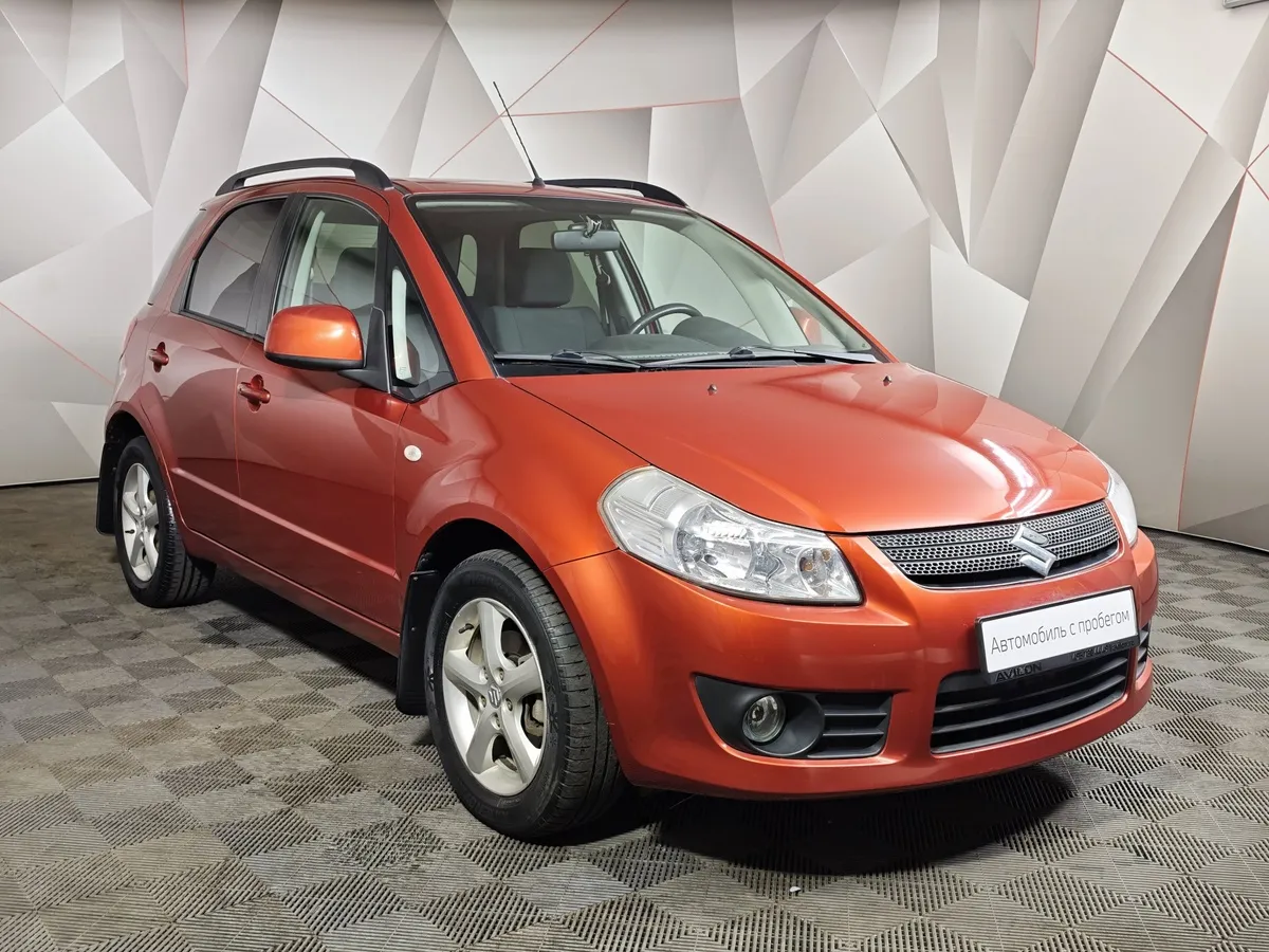 Suzuki SX4 1.6 AT (107 л.с.) Оранжевый в АВИЛОН. Слайд №3