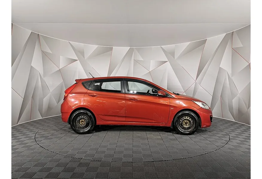 Hyundai Solaris 1.6 AT (123 л.с.) Active Красный в АВИЛОН. Слайд №6