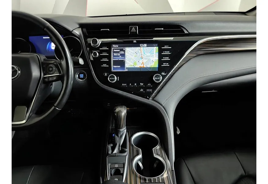 Toyota Camry 2.5 AT (181 л.с.) Белый в АВИЛОН. Слайд №12