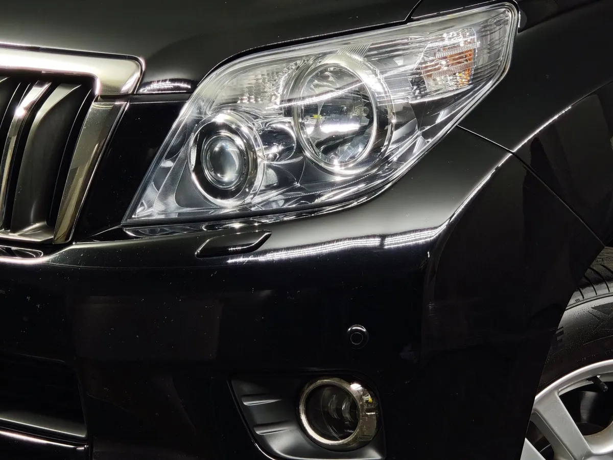 Toyota Land Cruiser Prado 4.0 AT 4WD (282 л.с.) Стандарт Черный в АВИЛОН. Слайд №10