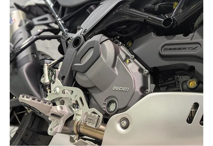 Ducati DesertX 937 см³ (110 л.с.) (110) 937 Белый в АВИЛОН. Слайд №6