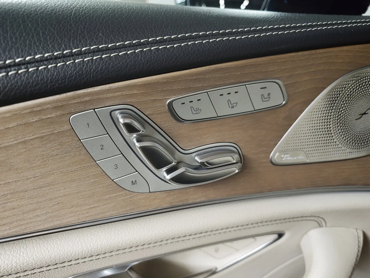 Mercedes-Benz CLS 350 d AT 4Matic (249 л.с.) Elegance Синий в АВИЛОН. Слайд №22