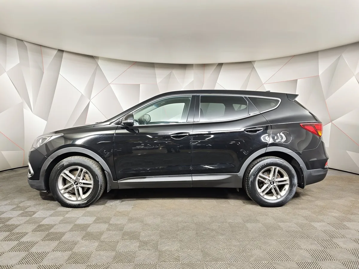Hyundai Santa Fe 2.2 CRDI AT AWD (200 л.с.) Comfort Черный в АВИЛОН. Слайд №5